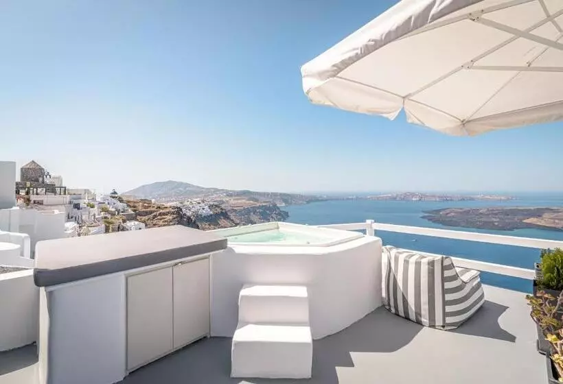 سوئیت جونیور با چشم‌انداز, Avianto Suites