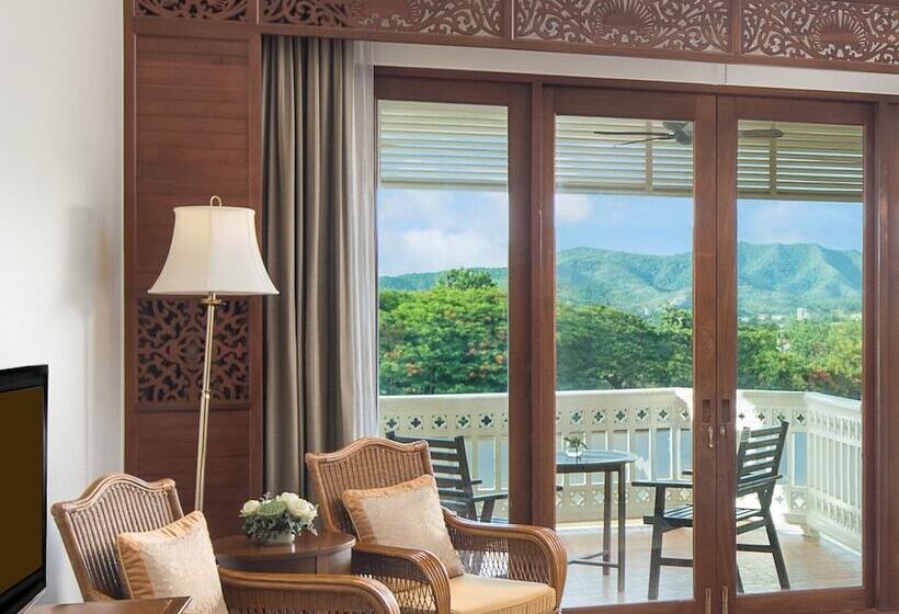 스탠다드 스튜디오, Dheva Mantra Resort