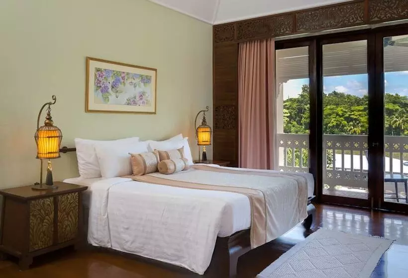 استودیوی استاندارد, Dheva Mantra Resort