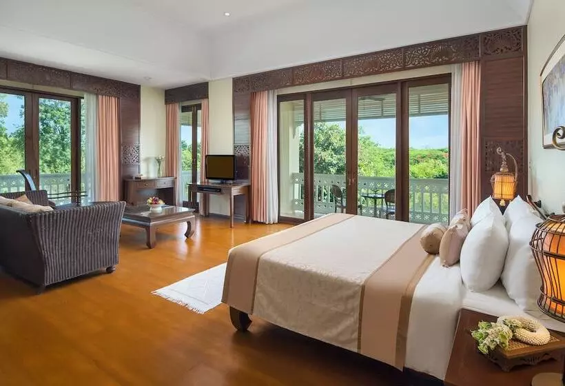 استودیوی استاندارد, Dheva Mantra Resort