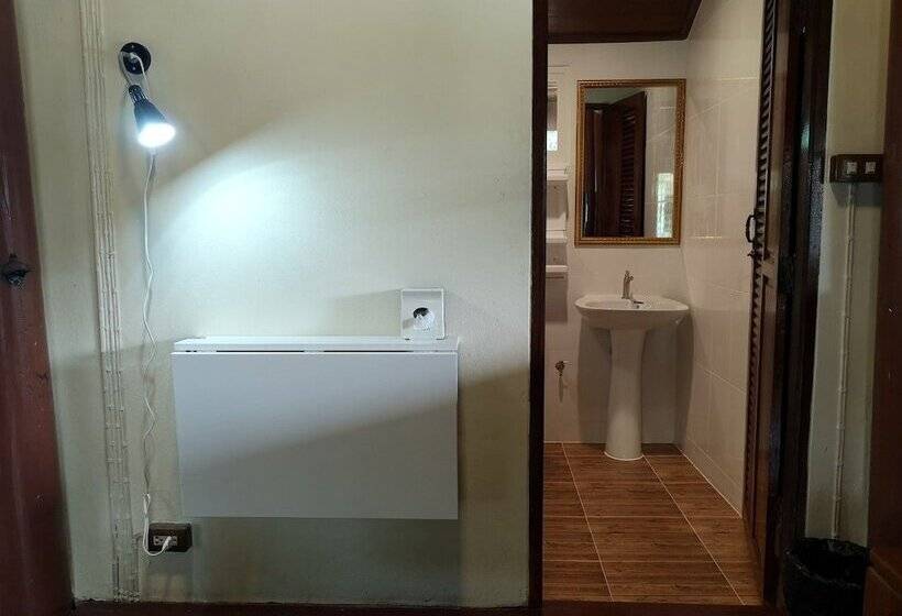 スーペリアー１ベッドルームビラ, Ayodhara Village