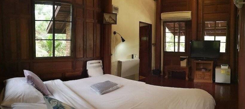 スーペリアー１ベッドルームビラ, Ayodhara Village