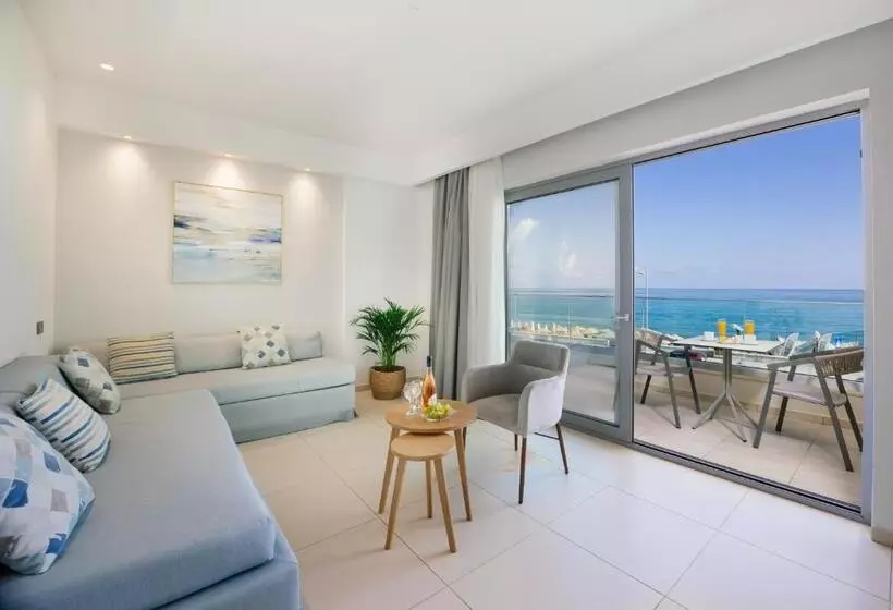 Suite Vue Mer, Batis Beach