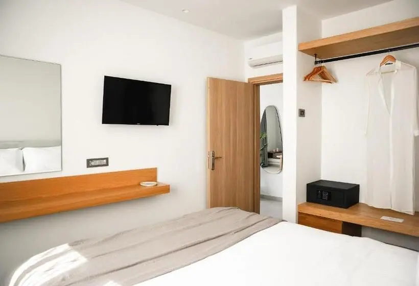 Suite Vue Mer, Batis Beach