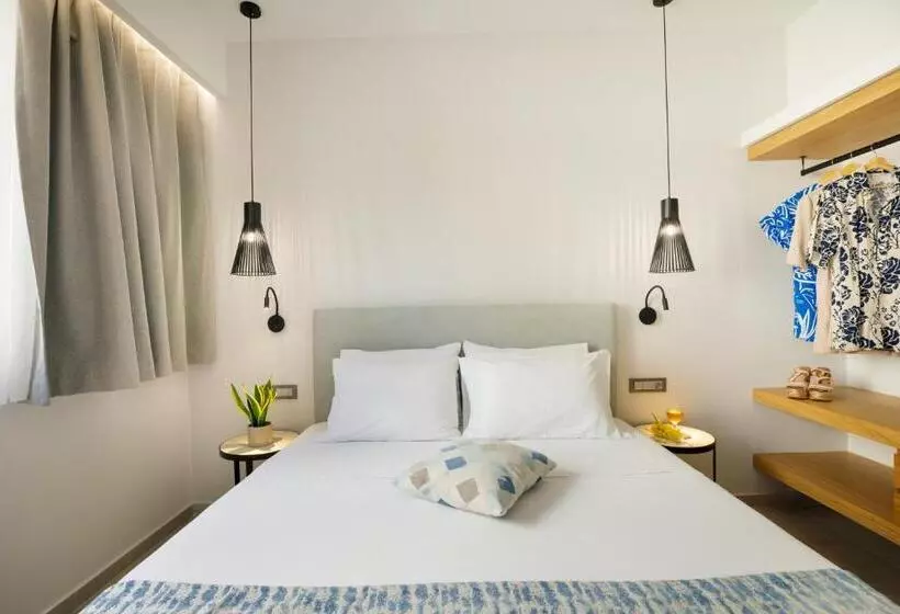 Suite, Batis Beach