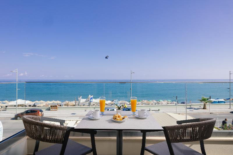 高级海景房, Batis Beach