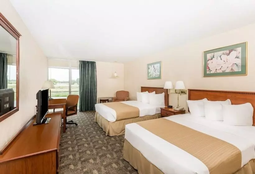 ２ダブルベッドのスタンダードルーム, Days Inn By Wyndham Grand Island I80