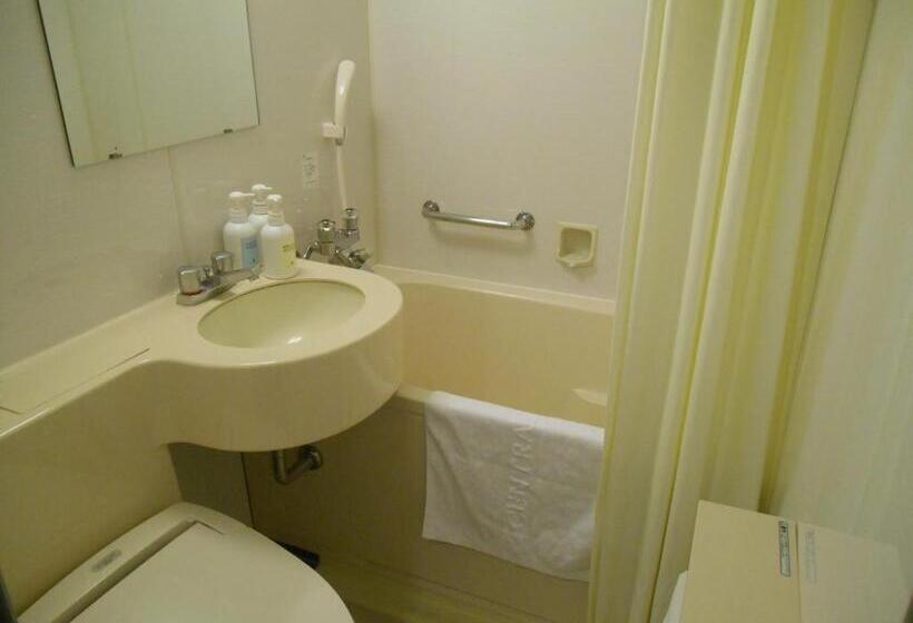 이코노미 싱글 룸, Grand Central