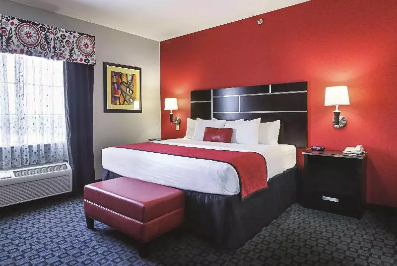 Deluxe-sviitti, La Quinta Inn & Suites By Wyndham South Dallas Hutchins