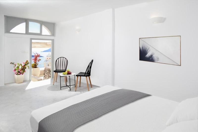 غرفة تنفيذية, Lava Suites & Lounge