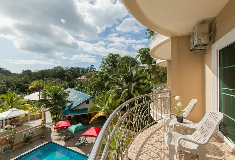 침실 1개 발코니 아파트, Patong Rai Rom Yen Resort Sha