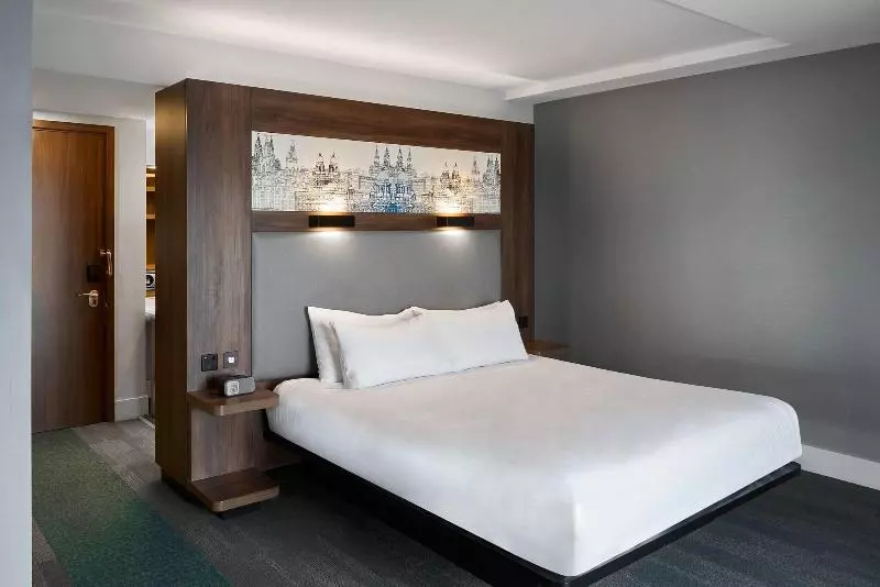 スタンダードスタジオ, Patong Rai Rom Yen Resort Sha