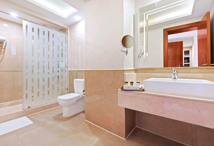 اتاق لوکس با چشم‌انداز استخر, Pickalbatros Palace Sharm   Aqua Park