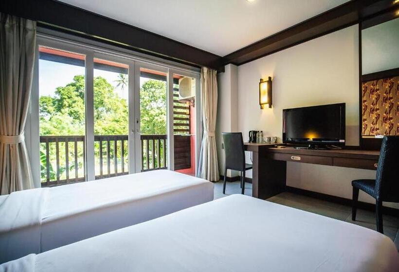 수피리어 룸, Ratana Hotel Chalong