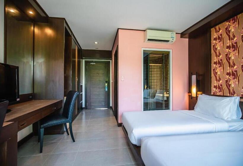 수피리어 룸, Ratana Hotel Chalong