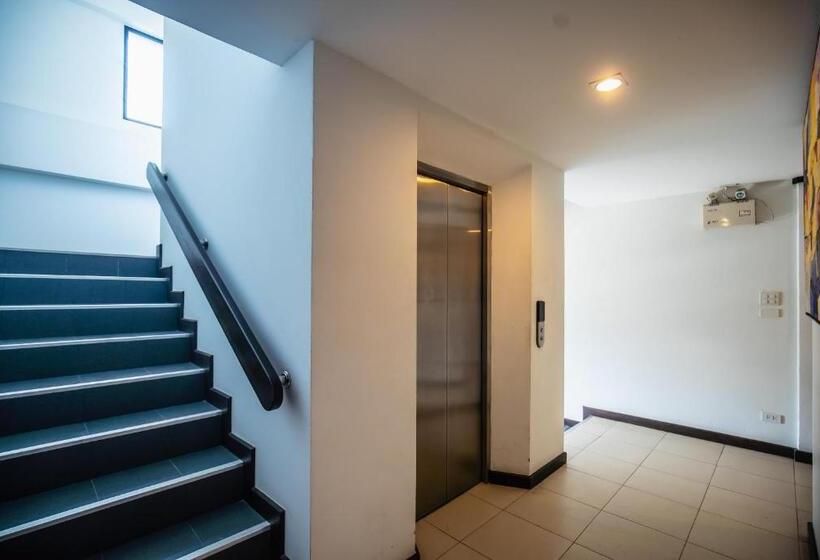 침실 2개 스위트, Ratana Hotel Chalong