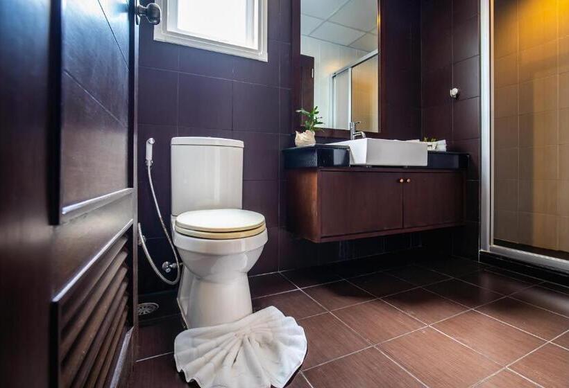 Люкс 2 Спальни, Ratana Hotel Chalong