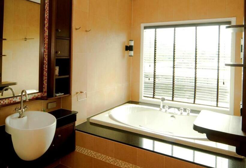 2침실 펜트하우스 아파트, Ratana Hotel Chalong