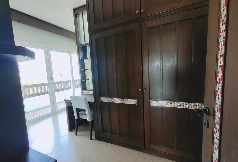 2침실 펜트하우스 아파트, Ratana Hotel Chalong