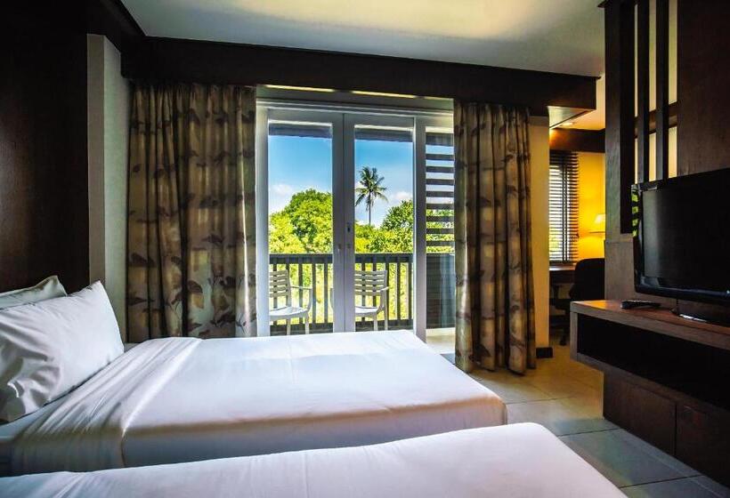 디럭스 룸, Ratana Hotel Chalong