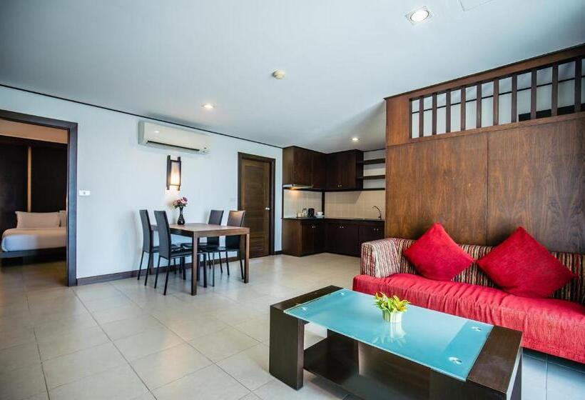 바다 전망 스위트, Ratana Hotel Chalong