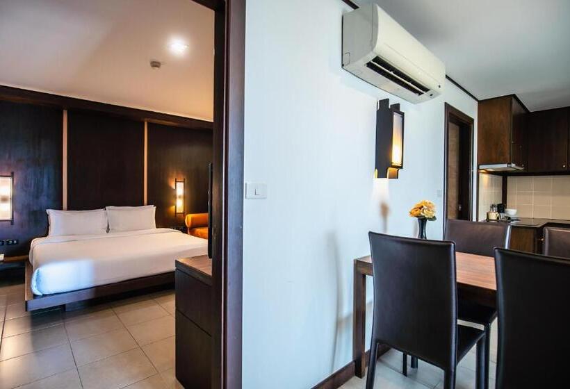 바다 전망 스위트, Ratana Hotel Chalong