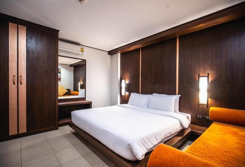 바다 전망 스위트, Ratana Hotel Chalong