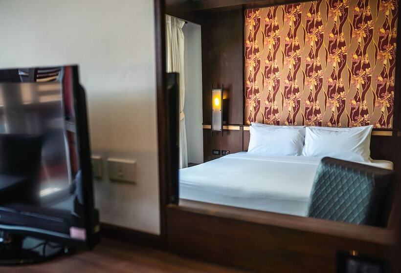 수피리어 룸, Ratana Hotel Chalong