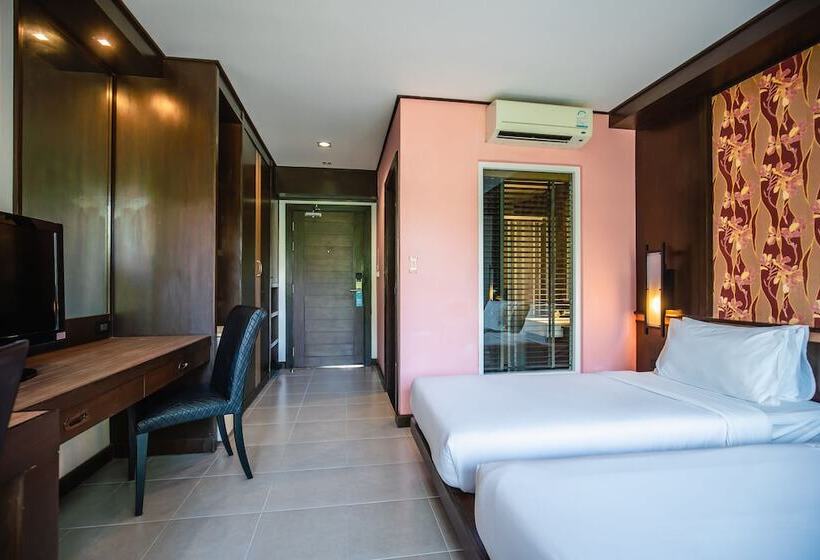 수피리어 룸, Ratana Hotel Chalong