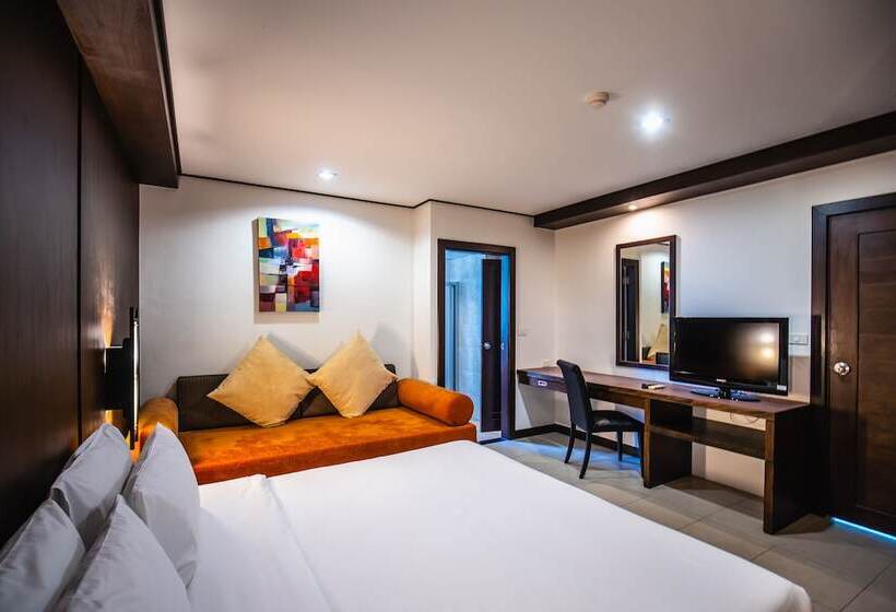 바다 전망 스위트, Ratana Hotel Chalong