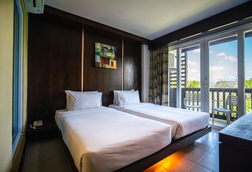 디럭스 룸, Ratana Hotel Chalong