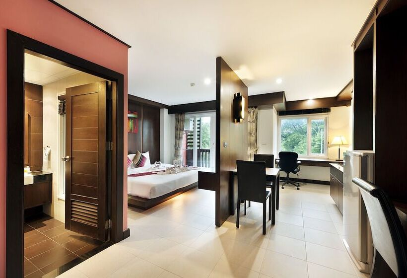 디럭스 룸, Ratana Hotel Chalong