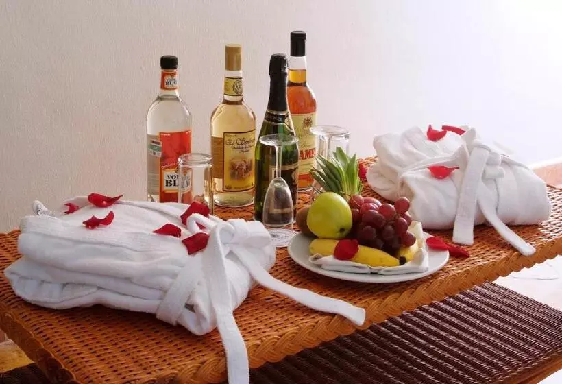 スーペリアースイート, Select Club At Sandos Caracol All Inclusive   Adults Only Area