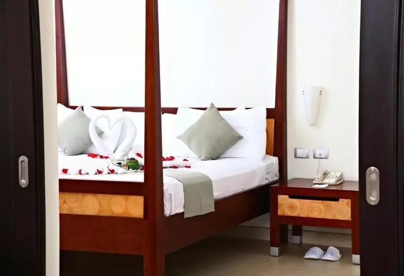 クラブスイート, Select Club At Sandos Caracol All Inclusive   Adults Only Area