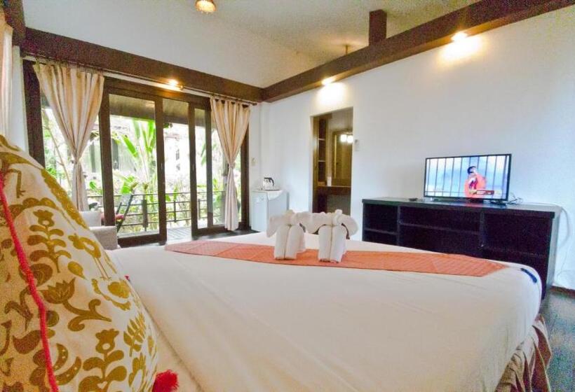 Бунгало Deluxe, Sasitara Residence