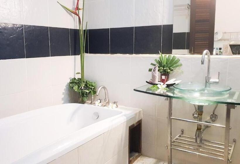 غرفة قياسية, Sasitara Residence