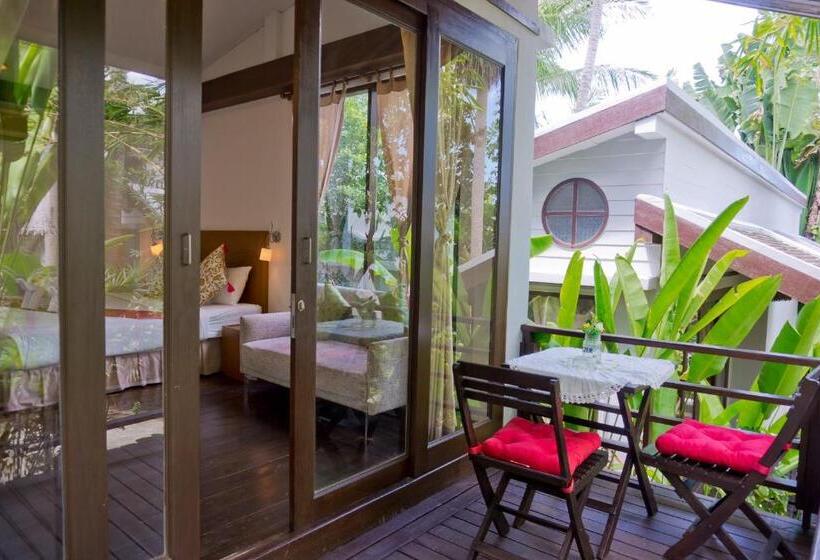 بنجلو ديلوكس, Sasitara Residence