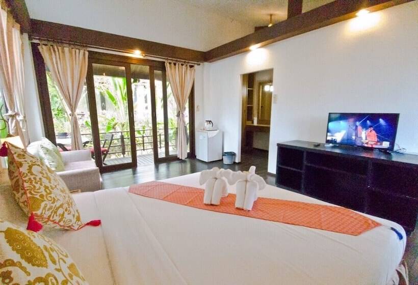 Бунгало Deluxe, Sasitara Residence