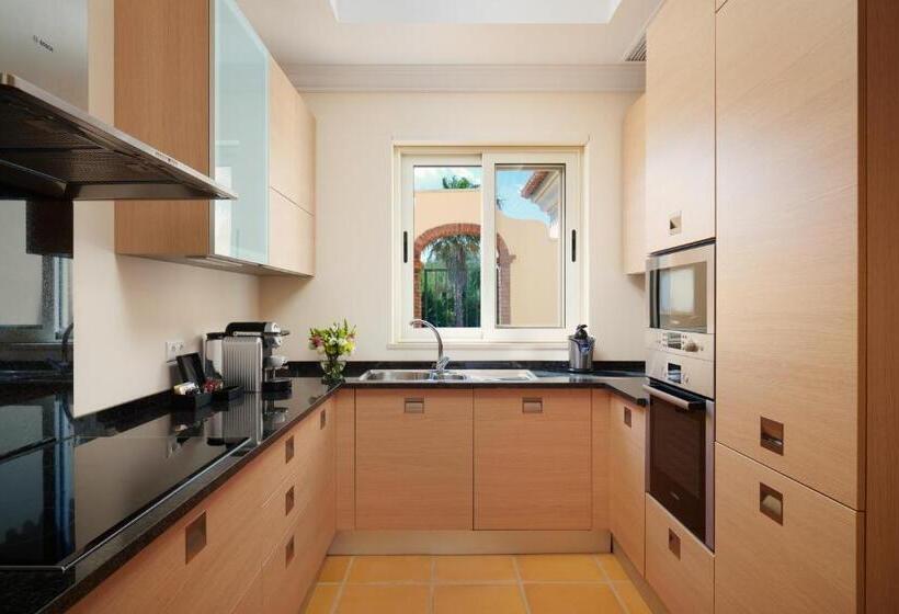 Вилла 3 Спальни, Monte Rei Golf & Country Club