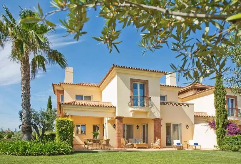Villa 3 Makuuhuonetta, Monte Rei Golf & Country Club