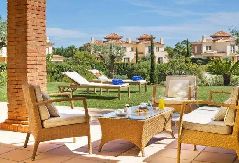 Villa 2 Makuuhuonetta, Monte Rei Golf & Country Club