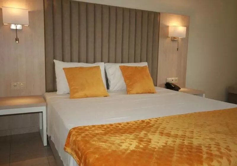 スーペリアールーム, Aristoteles Holiday Hotel And Spa