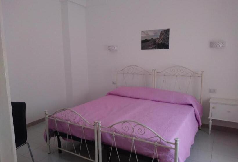 标准间, Borgo Greci