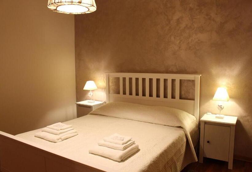 חדר סטנדרט עם ג'קוזי, B&b Villa Dei Cigni Reali