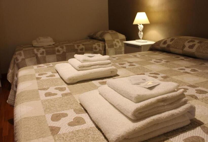 חדר סטנדרט טריפל חדר רחצה חיצוני, B&b Villa Dei Cigni Reali