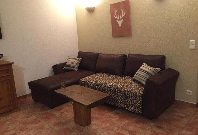 1 Bedroom Apartment Lake View, Chez Maguy Chambres D Hôtes Et Appartements