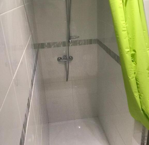 1 Bedroom Apartment Lake View, Chez Maguy Chambres D Hôtes Et Appartements