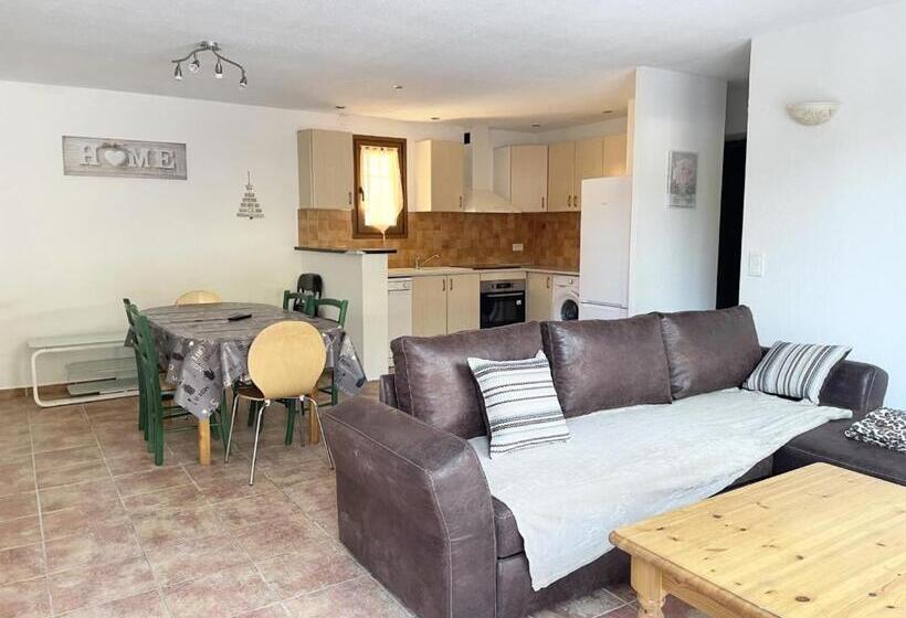 Апартаменты 2 Спальни, Chez Maguy Chambres D Hôtes Et Appartements