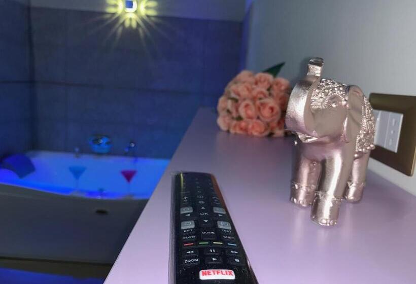 豪华房间, Manfredoniajacuzzi