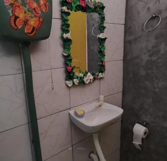 スタンダードシングルルーム, Perto Do Aeroporto De Salvador   Dona Pitanga Hostel